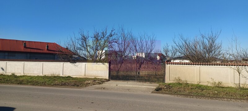 Sabareni, teren construibil 2040 mp, stradal cu utilitati