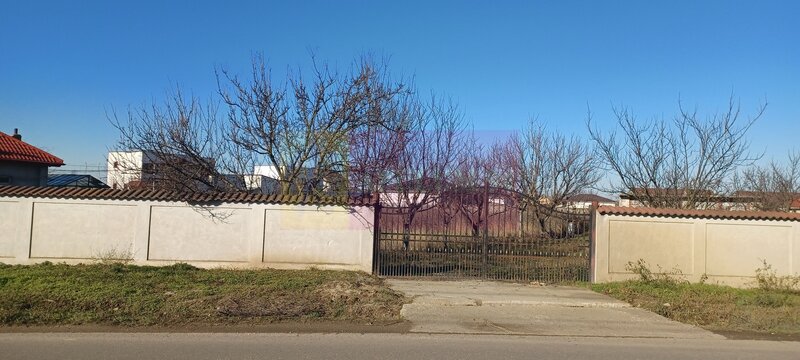 Sabareni, teren construibil 2040 mp, stradal cu utilitati